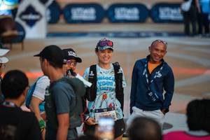 BIB: 100
                            <button type="button" onclick="openModal(22747979)" class="btn btn-primary btn-sm float-right btn-popup" data-toggle="modal" data-target=".modal-high-quality">
                        <i class="fas fa-shopping-cart"></i> Add to Cart
                    </button>
                                            <button type="button" onclick="isThisMe(22747979, true)" class="btn btn-success btn-sm float-right btn-popup btn-isme hidden" data-toggle="tooltip" data-placement="bottom" title="นี่คือรูปของคุณใช่ไหม คลิกที่นี่เพื่อเอาเข้าอัลบั้ม">
                        <i class="fas fa-plus"></i> Add to album
                    </button>
                    <button type="button" onclick="isThisMe(22747979, false)" class="btn btn-warning btn-sm float-right btn-popup btn-isnotme hidden">
                        <i class="fas fa-ban"></i> Remove from album
                    </button>